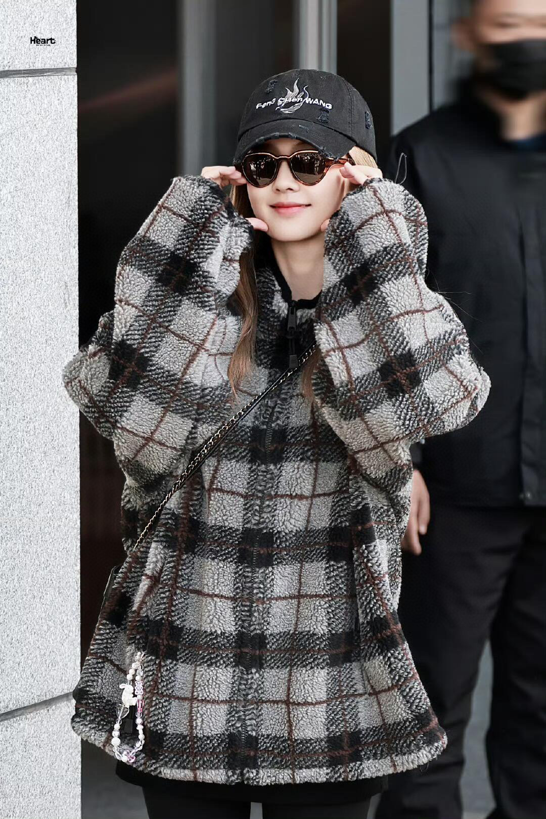 MiuMiu 미우미우 양고슬 체크 자수 집업 점퍼 후리스 플리스 자켓 재킷 의류