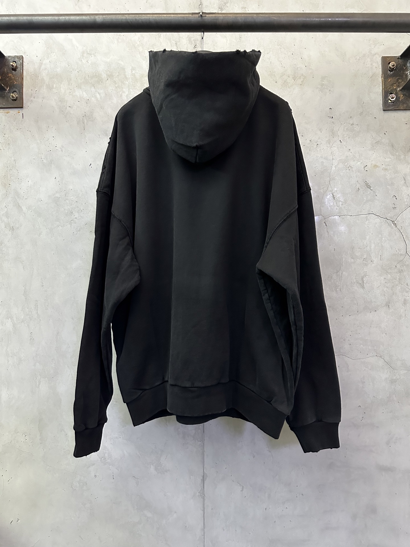 Balenciaga 발렌시아가 그라데이션 로고 후드티 의류