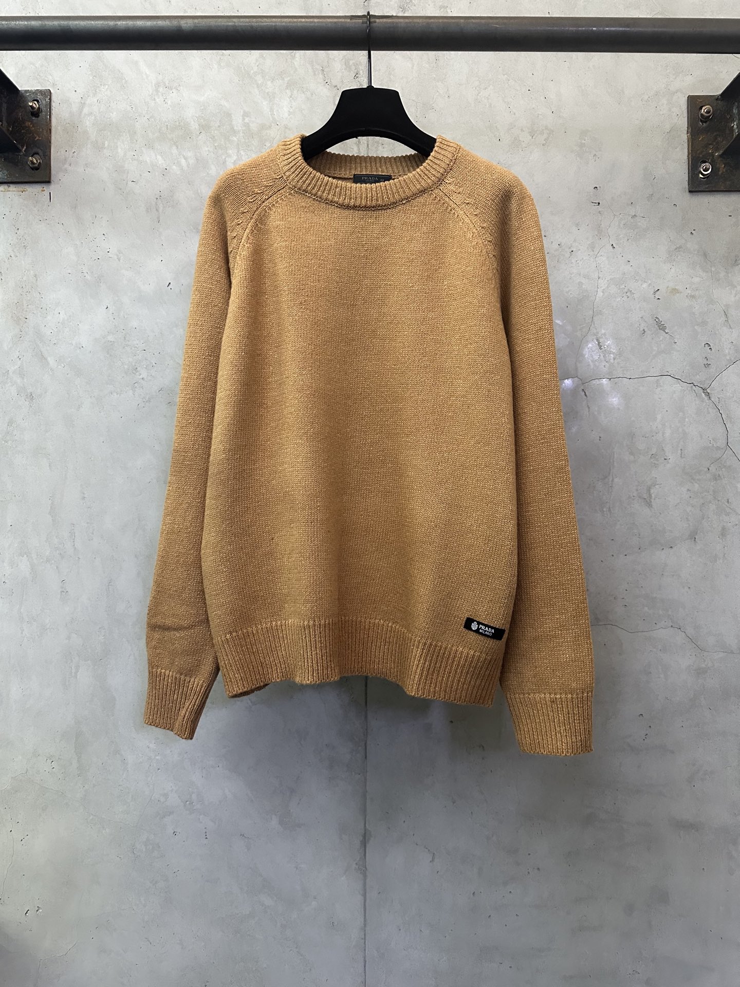 PRADA 프라다 니트 의류