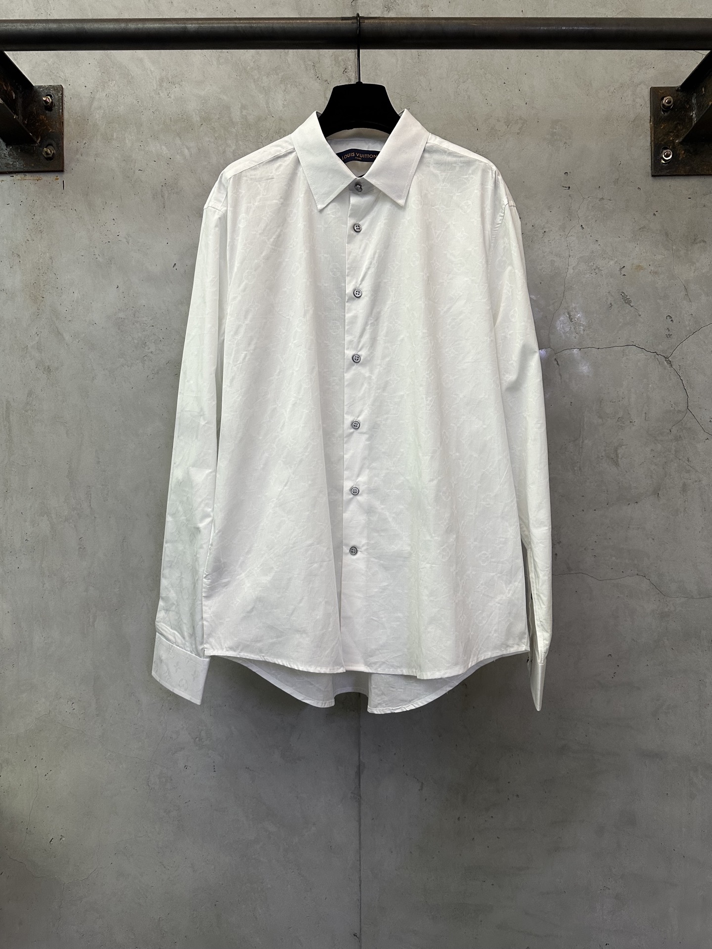LOUIS VUITTON LV 루이비통 카라 싱글버튼 자카드 셔츠 의류