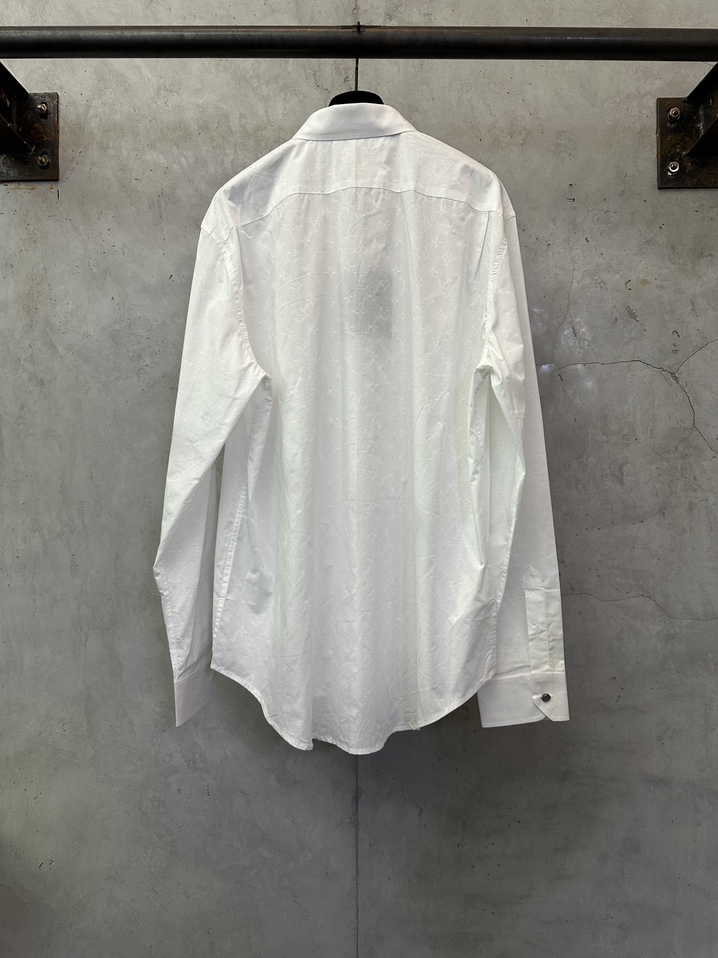 LOUIS VUITTON LV 루이비통 카라 싱글버튼 자카드 셔츠 의류