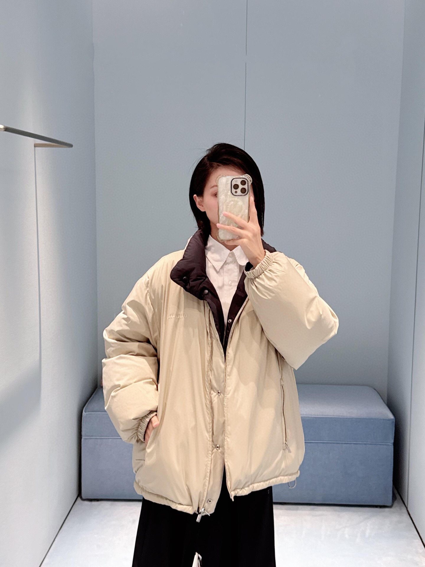 MIUMIU 미우미우 더블페이스 하이넥 로고 집업 다운 패딩 재킷 의류