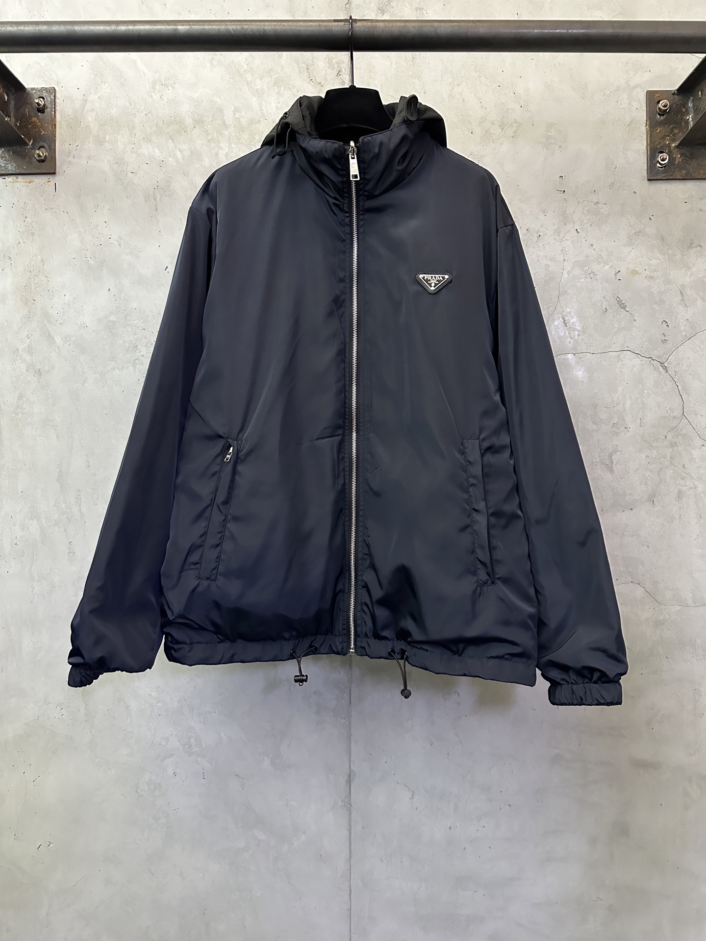 PRADA 프라다 나일론 리버서블 패딩 트렌치 아우터 바람막이 자켓 재킷 의류