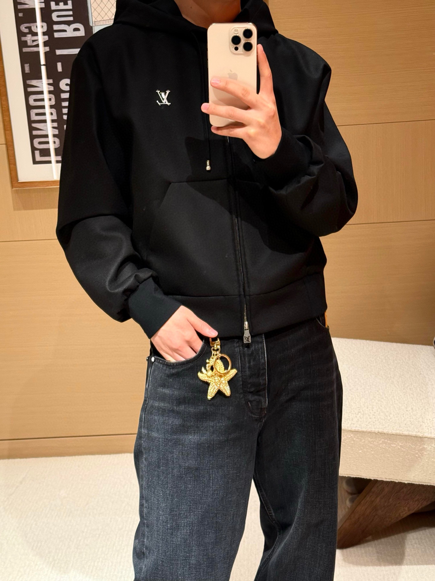 LOUIS VUITTON LV 루이비통 핸드스티치 로고 테크 코튼·울 후드 집업 자켓 의류