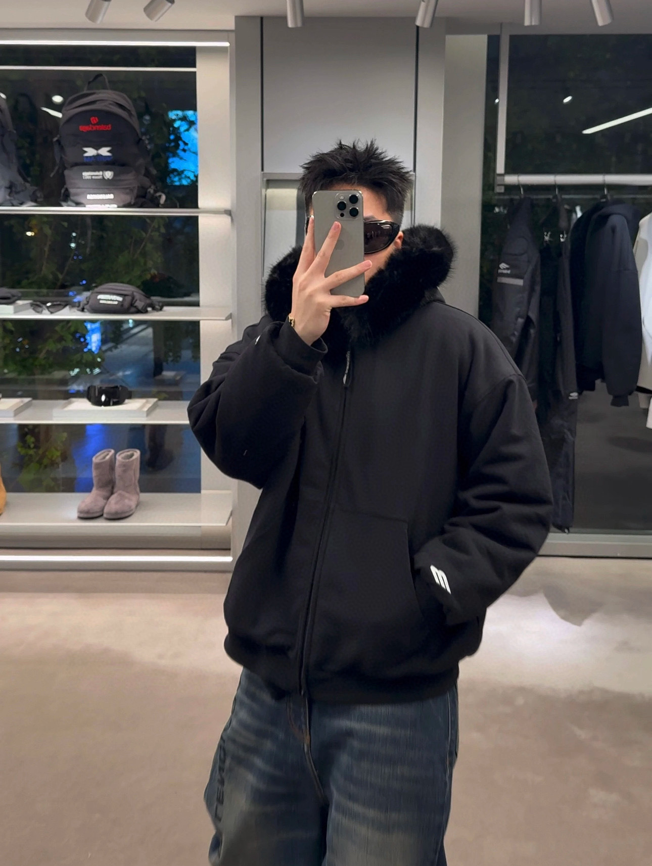 Balenciaga 발렌시아가 퍼 후드 집업 자켓 재킷 의류