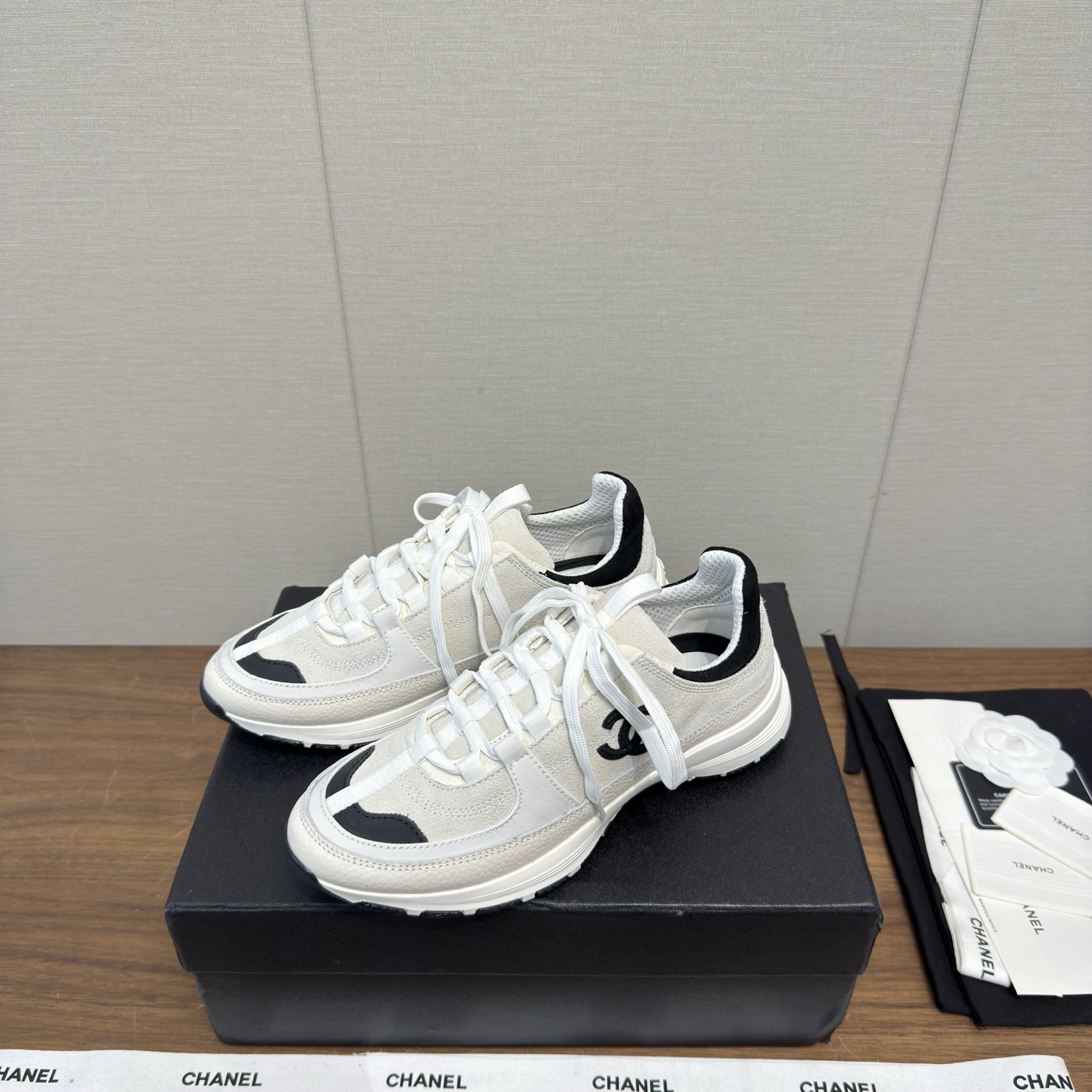 Chanel 26C 샤넬 캐주얼 스니커즈 신발
