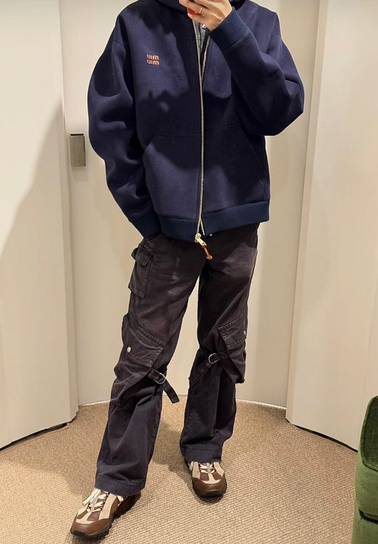 miumiu 미우미우 소가죽 라벨 자수 지퍼 후드 집업 자켓 의류