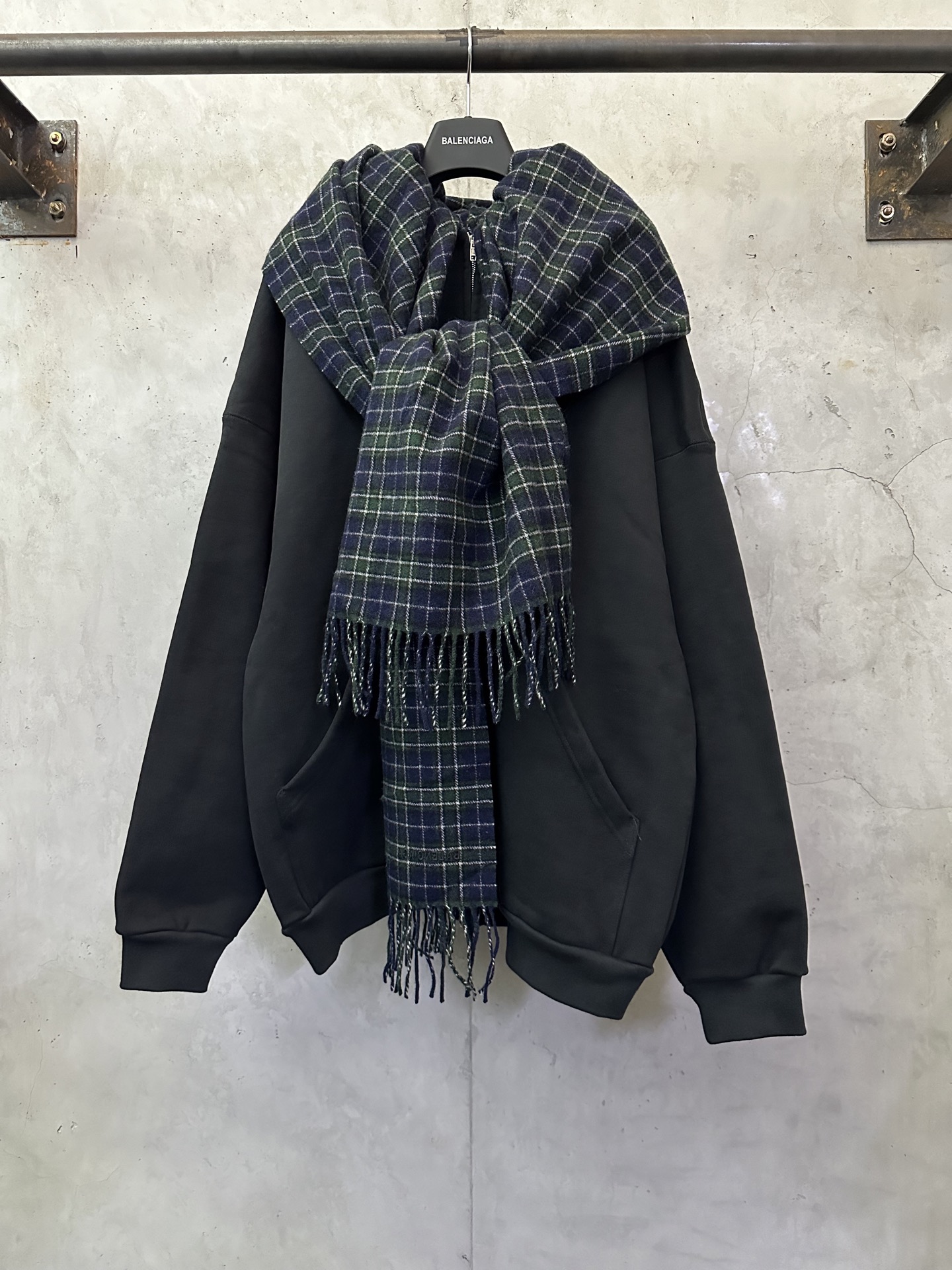 Balenciaga 발렌시아가 쇼카드 더블 후드 레이어드 후드 집업 자켓 의류