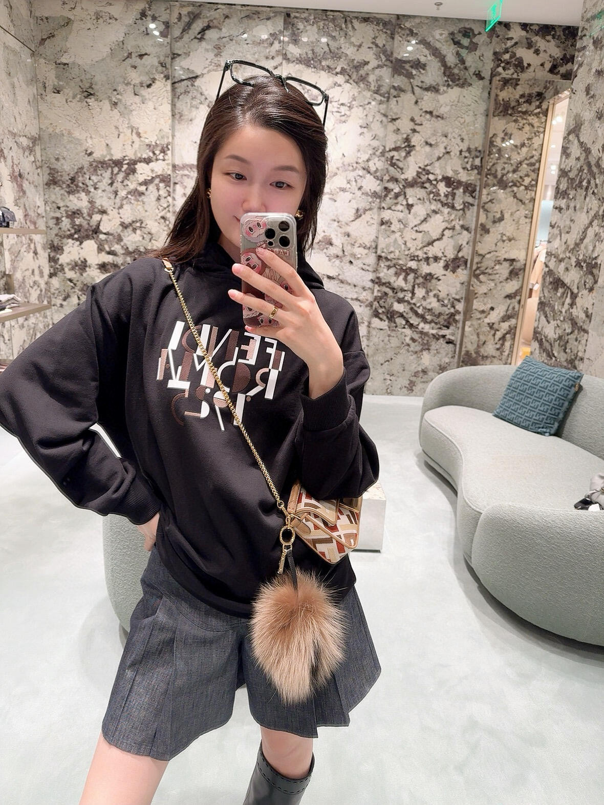 FENDI 펜디 신상 자수 로고 니트 스웨터 의류