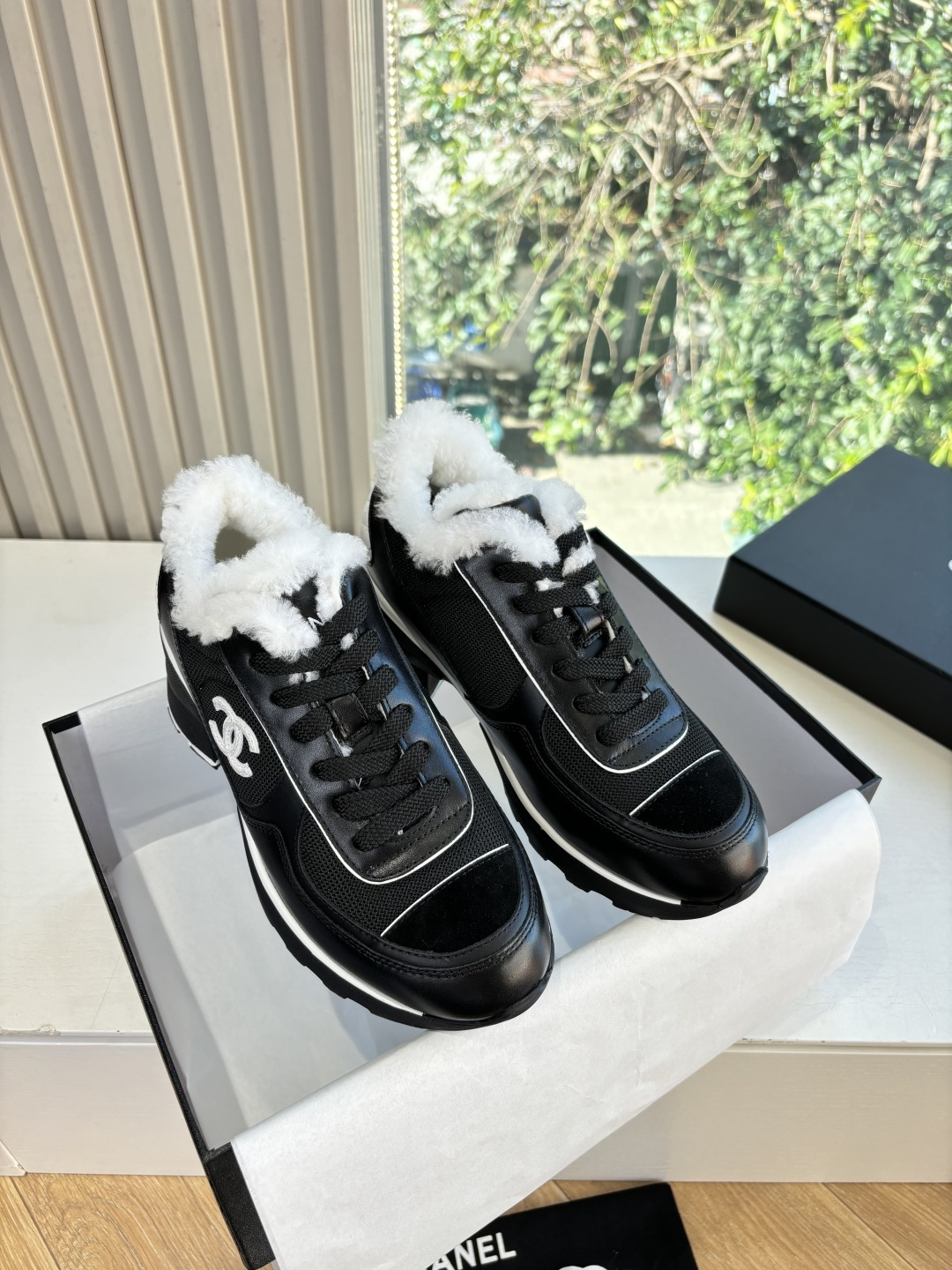 CHANEL 샤넬 스니커즈 신발