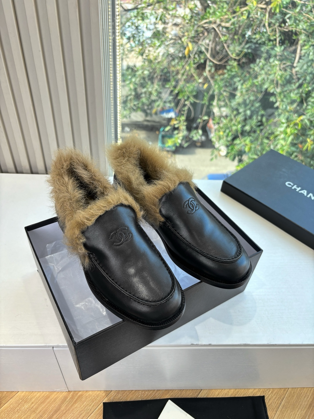 CHANEL 샤넬 여성용 복고풍 마리제인 로퍼 신발