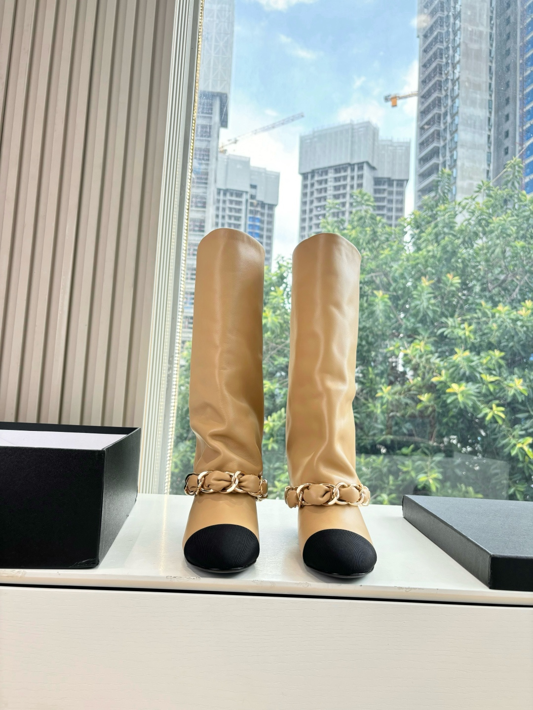 CHANEL 샤넬 가을/겨울 신상 부츠 (바이크/라이더 스타일) 신발