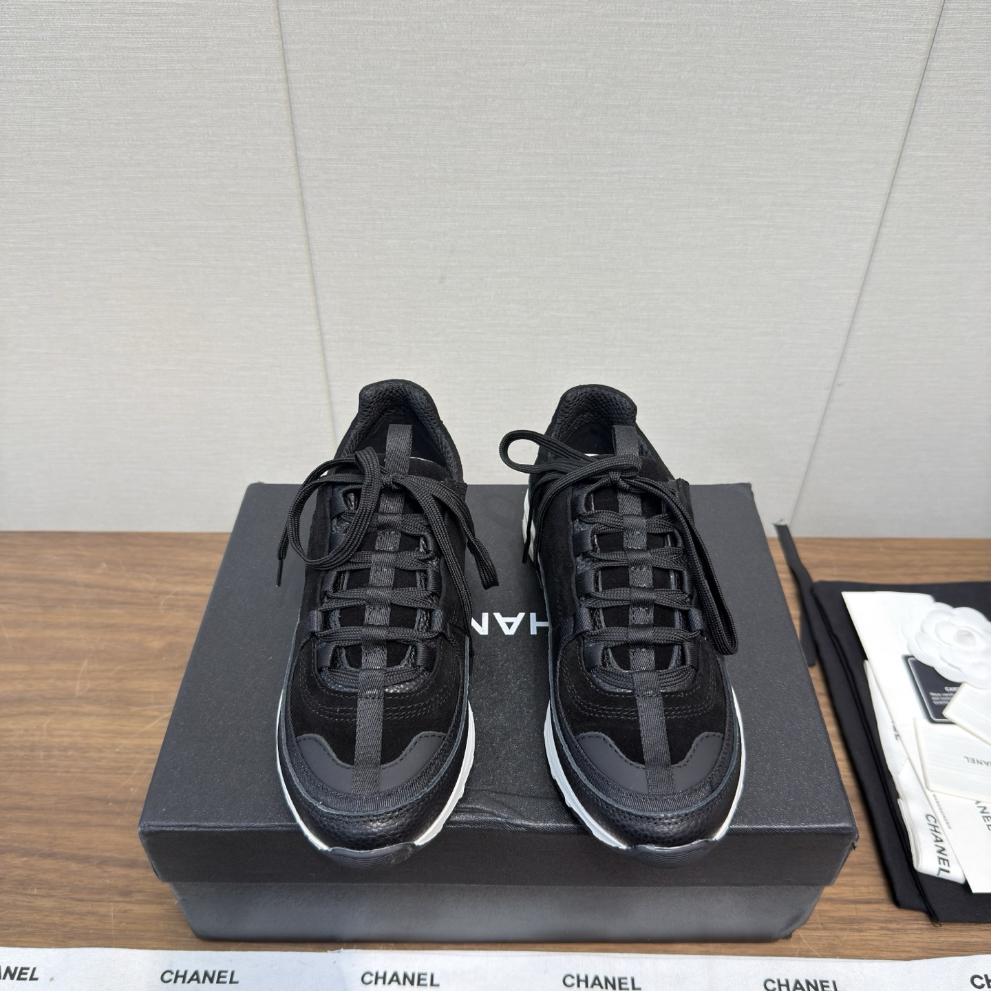 Chanel 26C 샤넬 캐주얼 스니커즈 신발