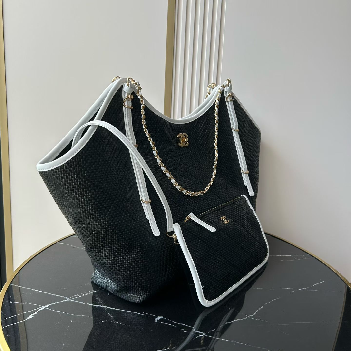 Chanel 샤넬 Maxi Hobo bag 맥시 호보백 토트 쇼퍼백 가방