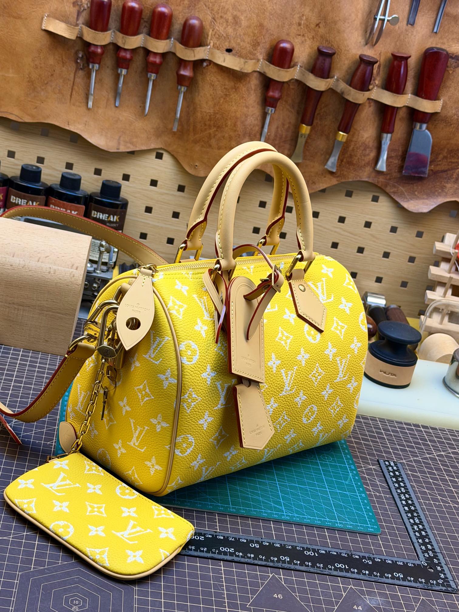 Louis Vuitton Speedy P9 Bandoulière 25 Monogram Leather LV 루이비통 가방