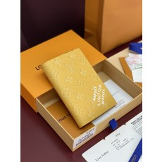 LV 루이비통 여권 지갑 케이스 M26831 패스포트 커버