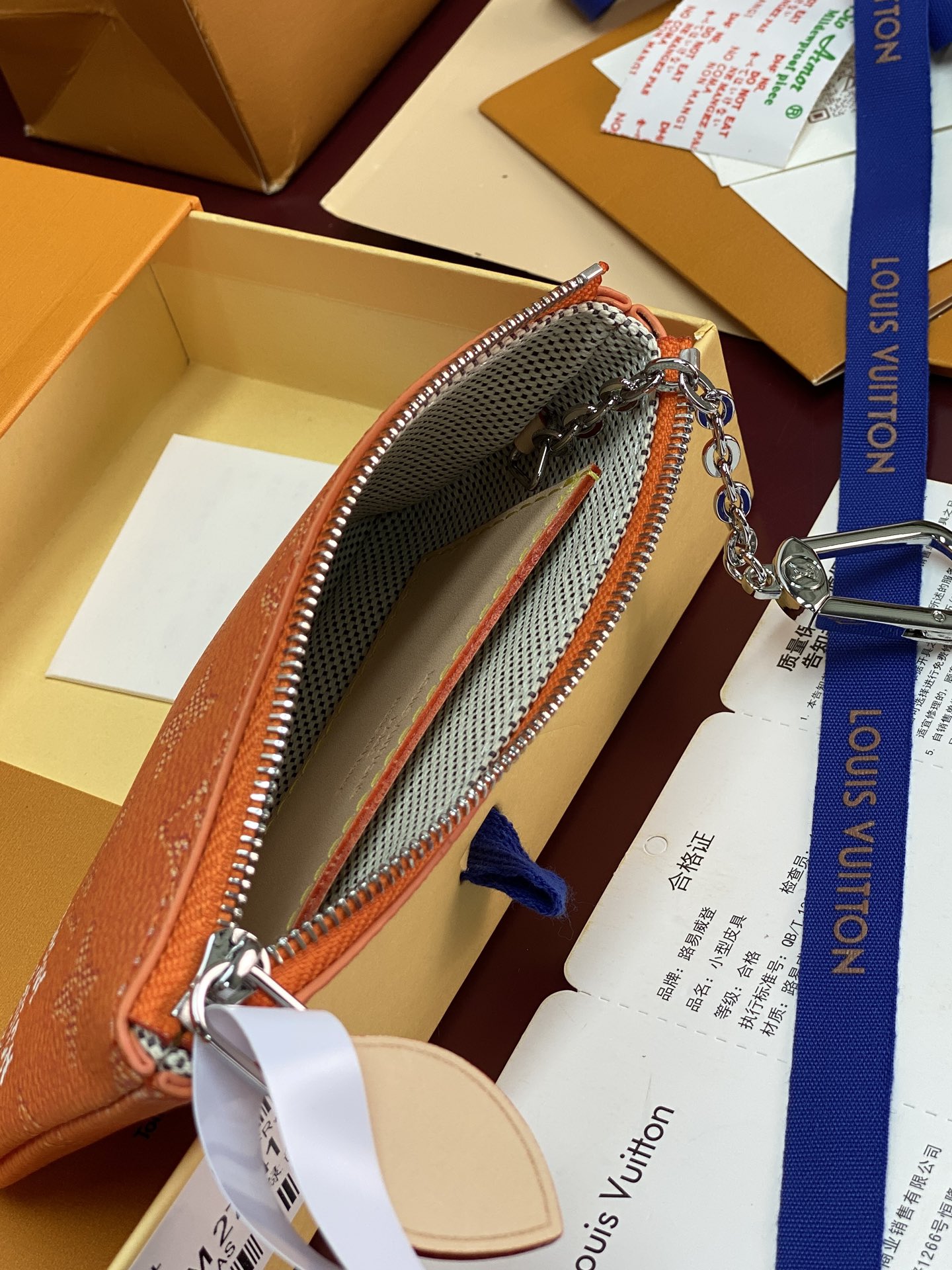 LV 스몰 키 & 코인 파우치 M27141 루이비통 지갑