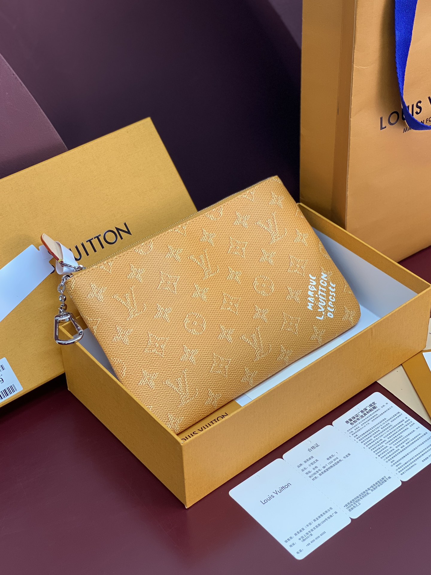 LV 루이비통 미디엄 키 & 코인 파우치 M27109 지갑