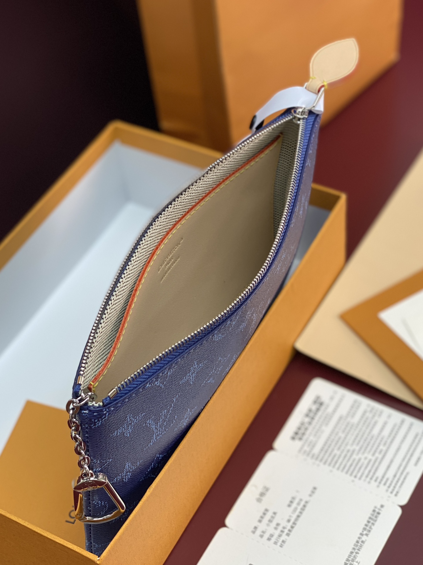 LV 루이비통 미디엄 키 & 코인 파우치 M27109 지갑