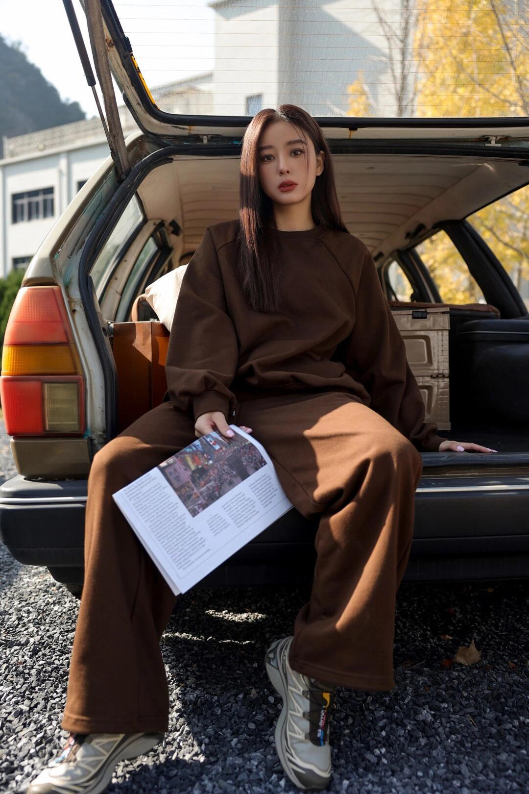 PRADA 프라다 니트 삼각 로고 스웨트셔츠 맨투맨 티셔츠 의류