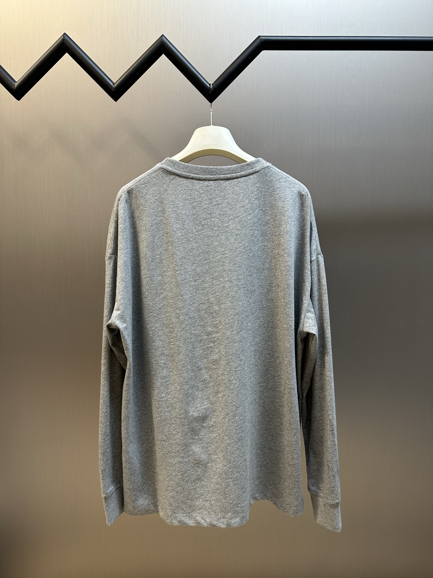 Loewe 로에베 스톤 캣 자수 롱슬리브 긴팔 티셔츠 의류