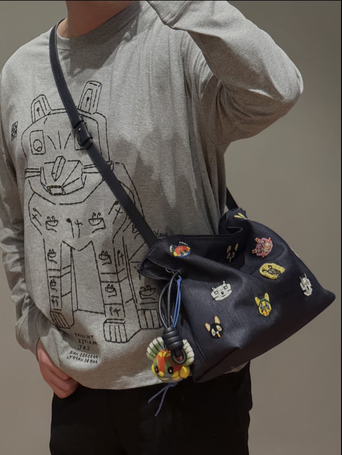 Loewe 로에베 스톤 캣 자수 롱슬리브 긴팔 티셔츠 의류