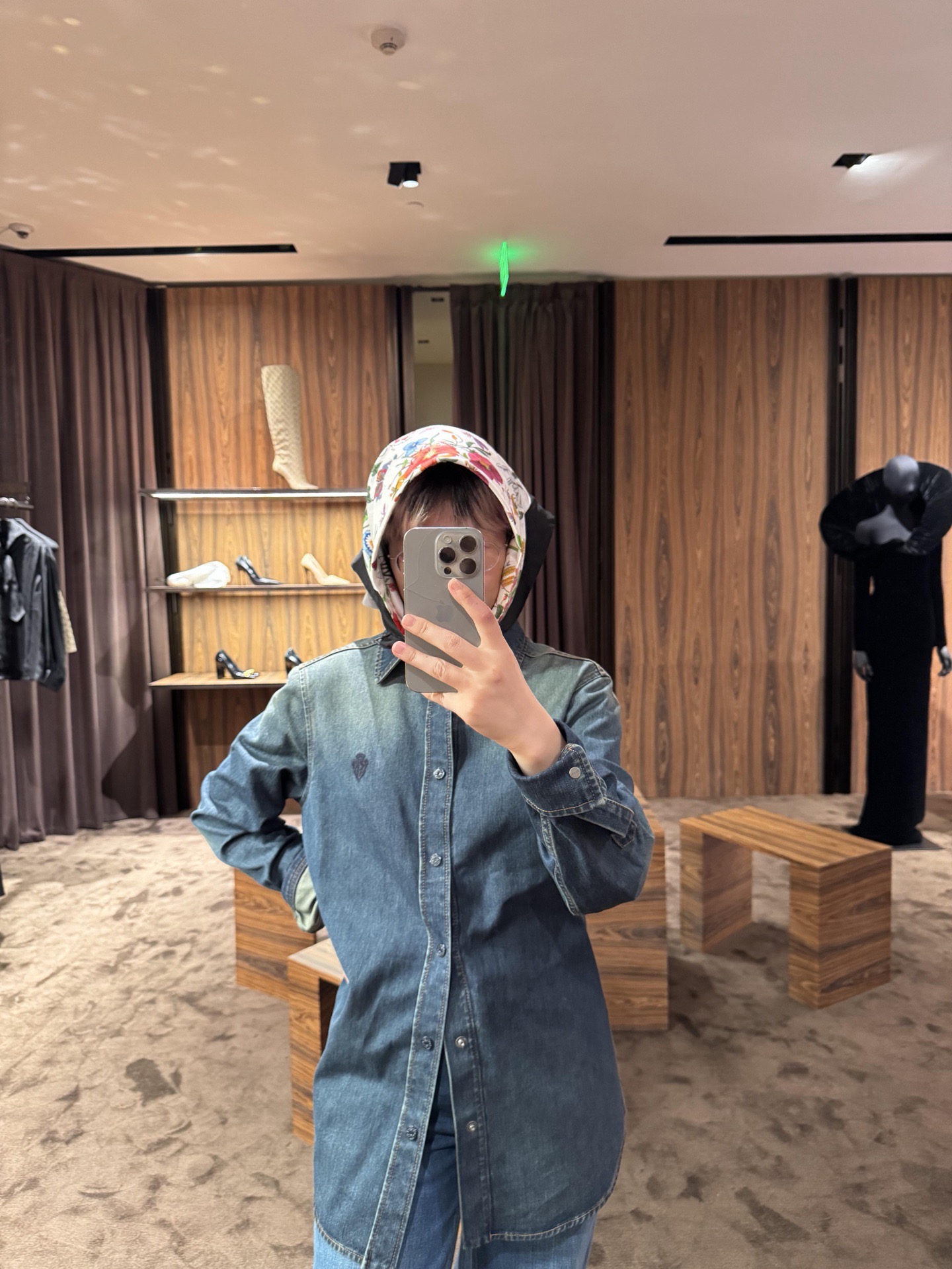 GUCCI 구찌 패밀리 크레스트 자수 셔츠 의류