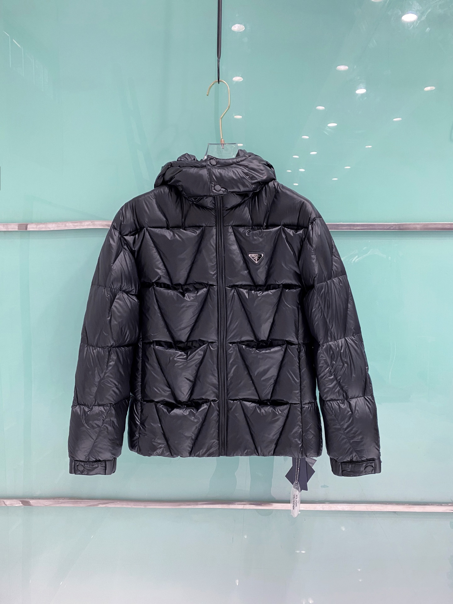 Prada 프라다 스탠드 카라 후드 다운 패딩 점퍼 재킷 의류