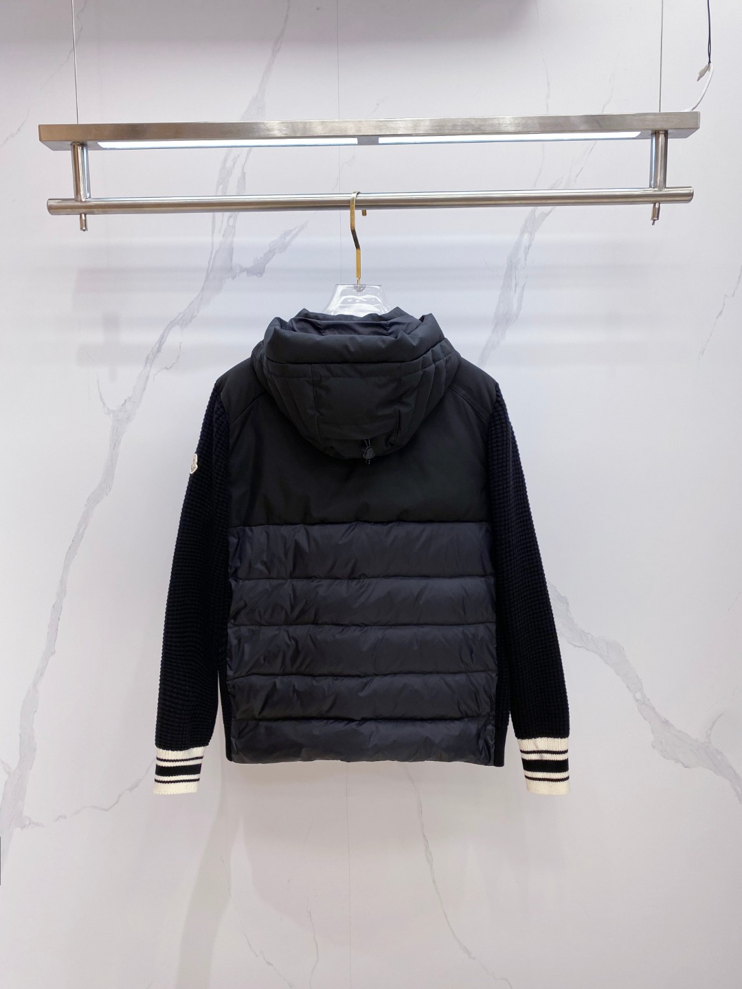 Moncler 몽클레어 몽클레르 남녀 공용 니트 후드 배색 다운 패딩 점퍼 재킷 의류