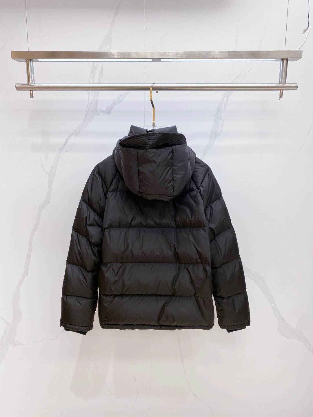 Prada 프라다 남녀 공용 다운 점퍼 패딩 재킷 의류