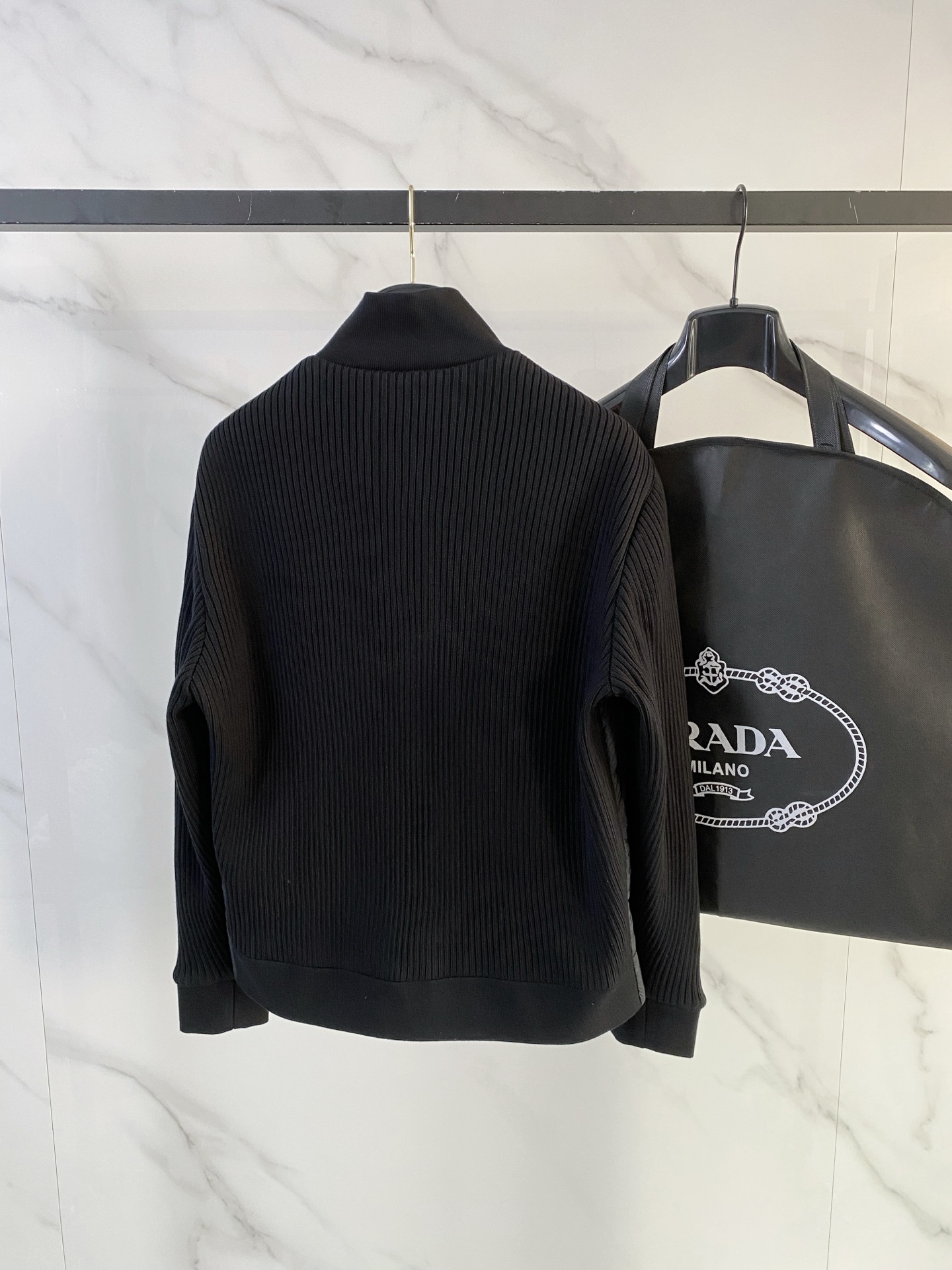 Prada 프라다 남성 니트 믹스 다운 패딩 점퍼 재킷 의류