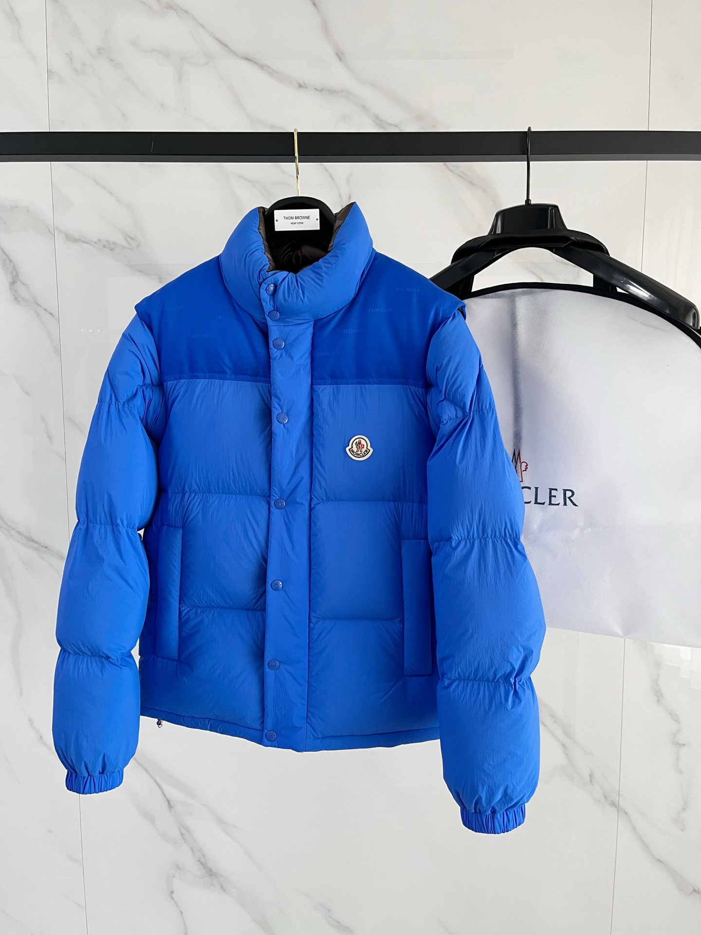 Moncler 몽클레어 몽클레르 다운 패딩 점퍼 자켓 재킷 의류
