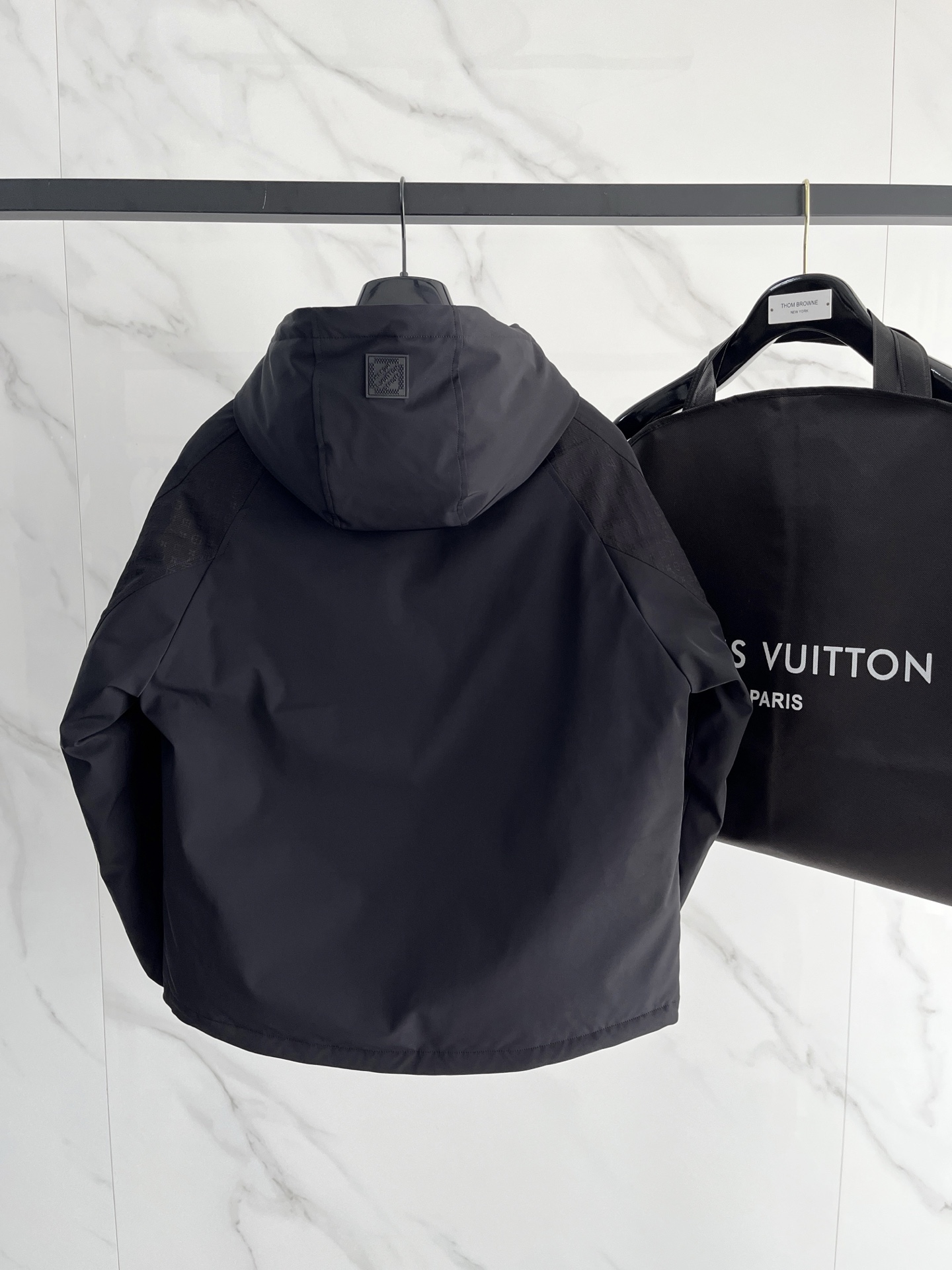 LV 루이비통 다운 패딩 점퍼 재킷 자켓 의류