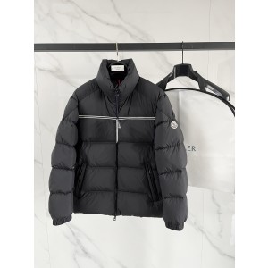Moncler 몽클레어 몽클레르 최고급 다운 점퍼 패딩 자켓 재킷 의류