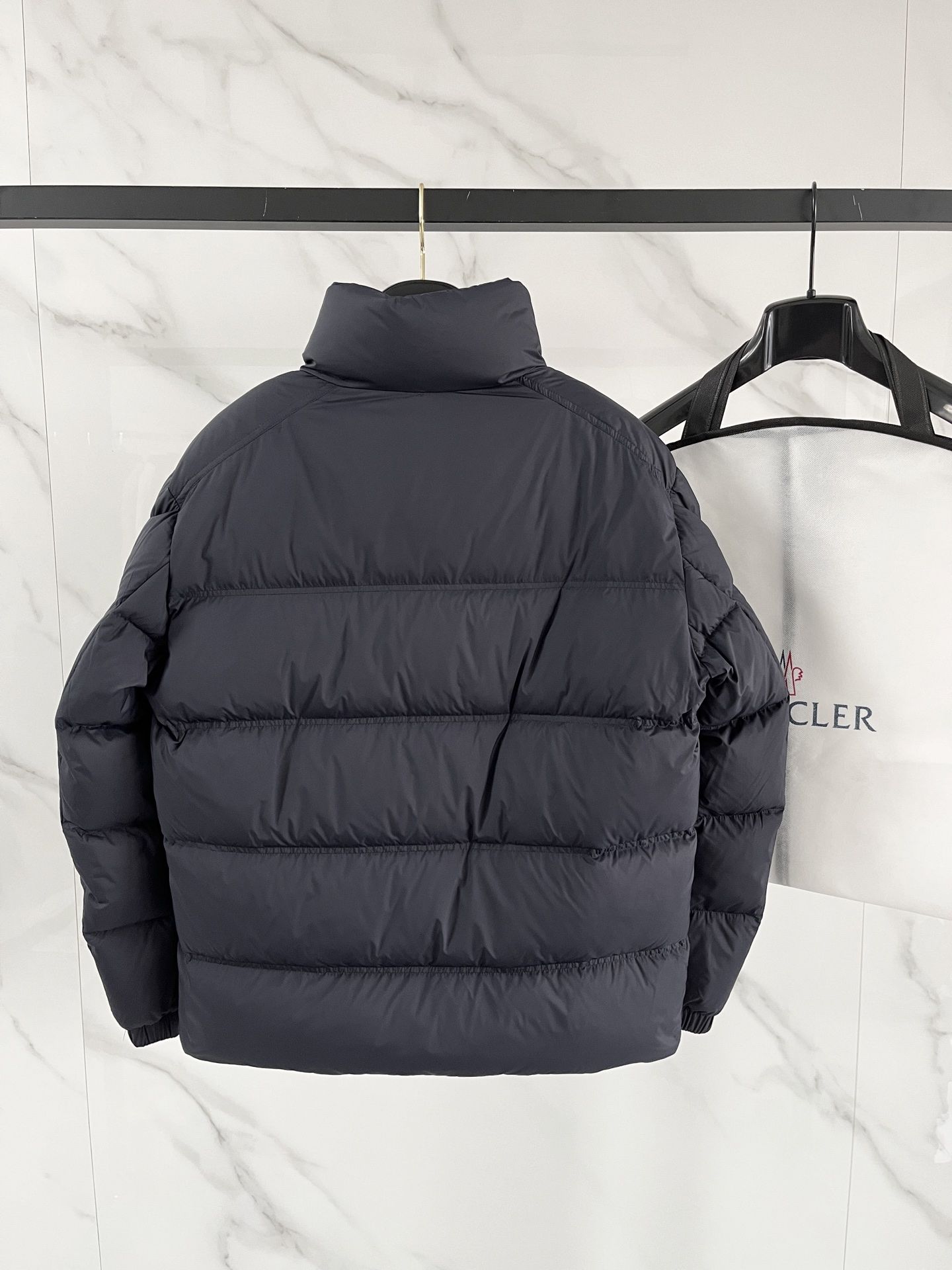 Moncler 몽클레어 몽클레르 최고급 다운 점퍼 패딩 자켓 재킷 의류