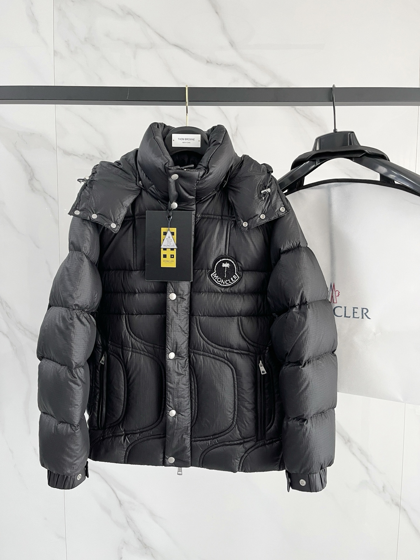 Moncler 몽클레어 몽클레르 × 팜엔젤스 Cherith 다운 자켓 (남녀공용) 패딩 점퍼 의류