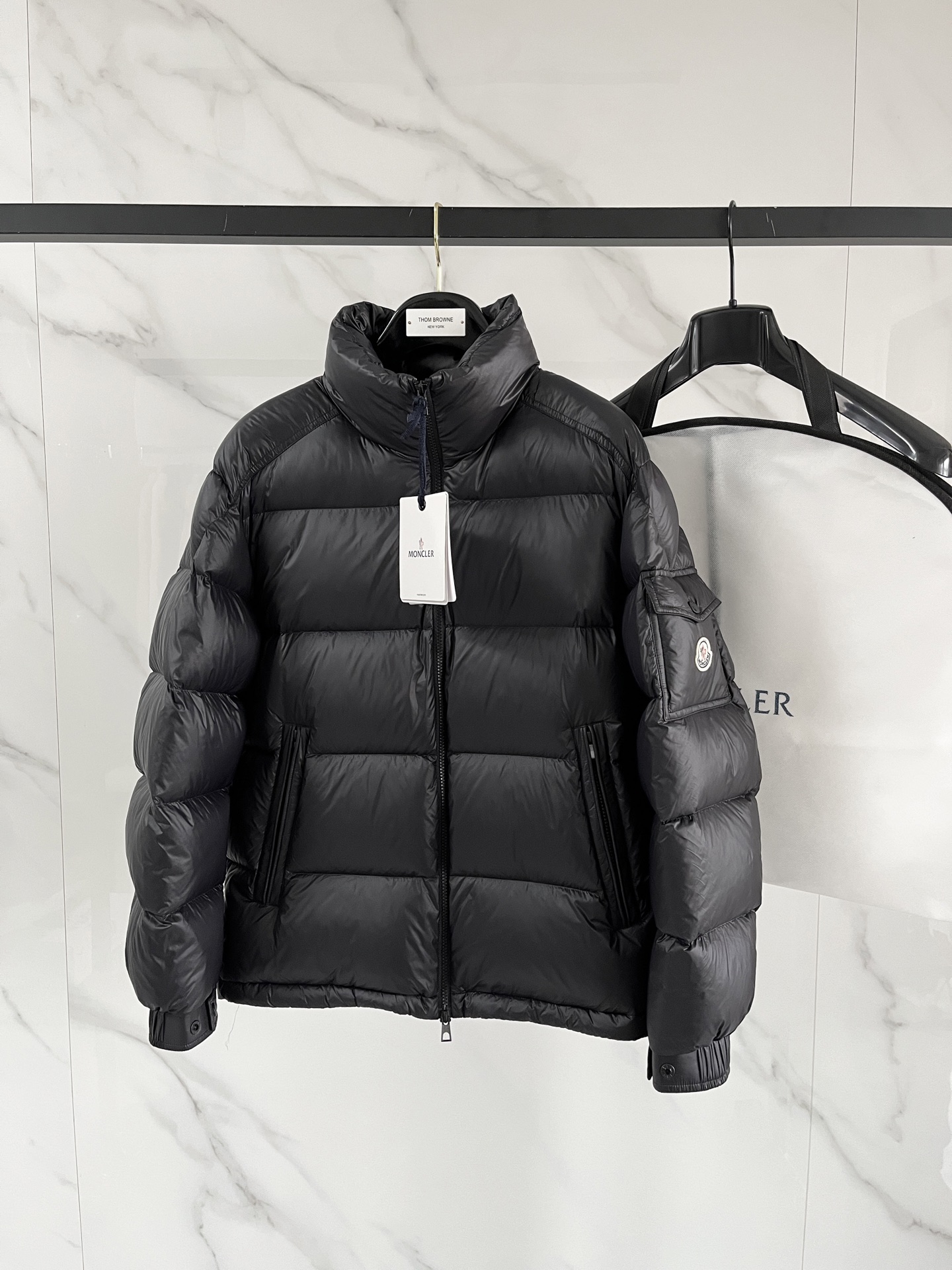 Moncler 몽클레어 몽클레르 다운 패딩 점퍼 자켓 재킷 의류