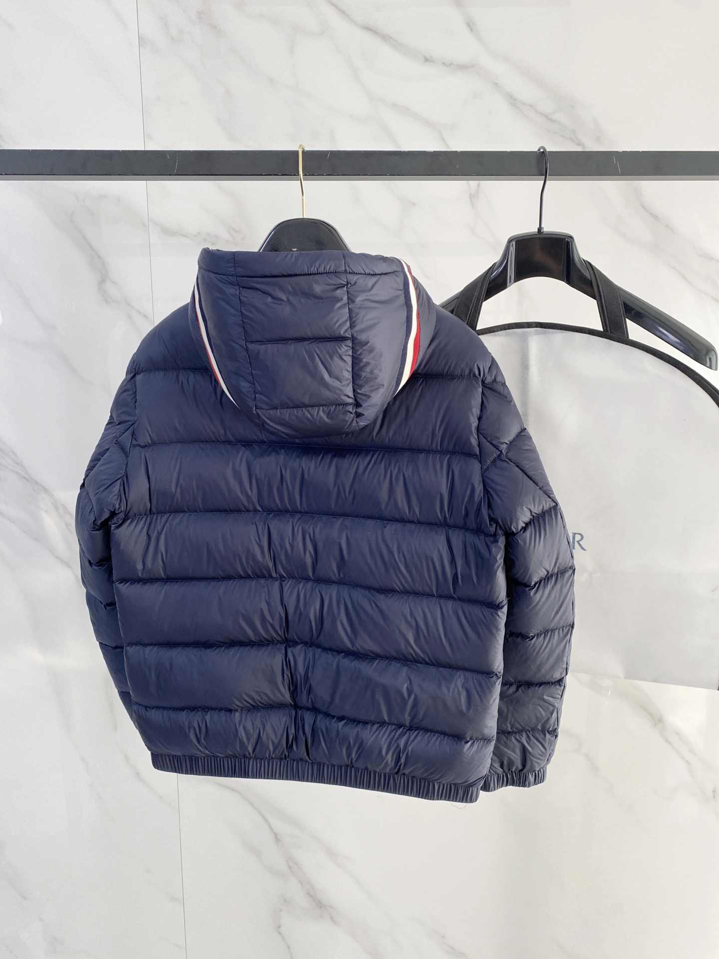 Moncler 몽클레어 몽클레르 다운 패딩 점퍼 자켓 재킷 의류