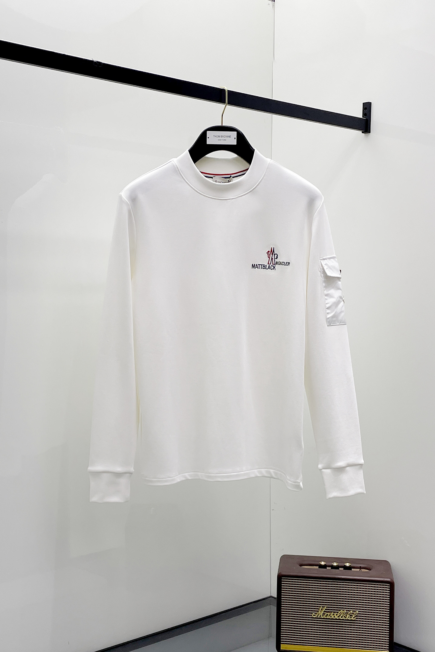 Moncler 몽클레어 몽클레르 기모 긴팔 티셔츠 의류