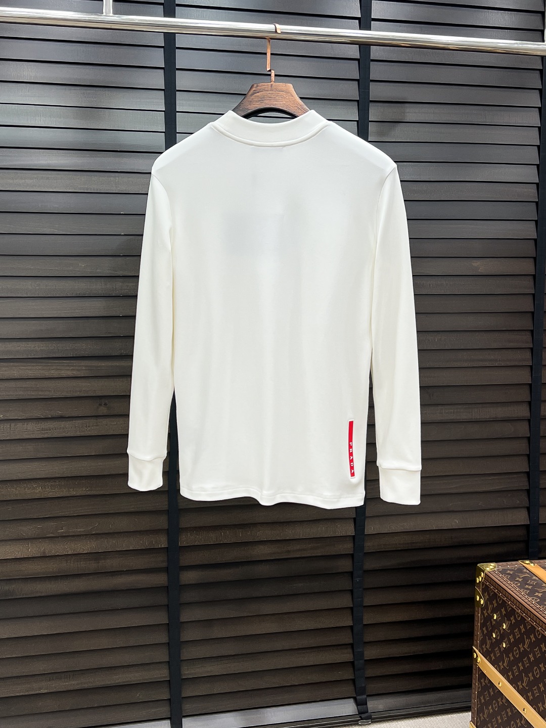 Prada 프라다 긴팔 티셔츠 의류