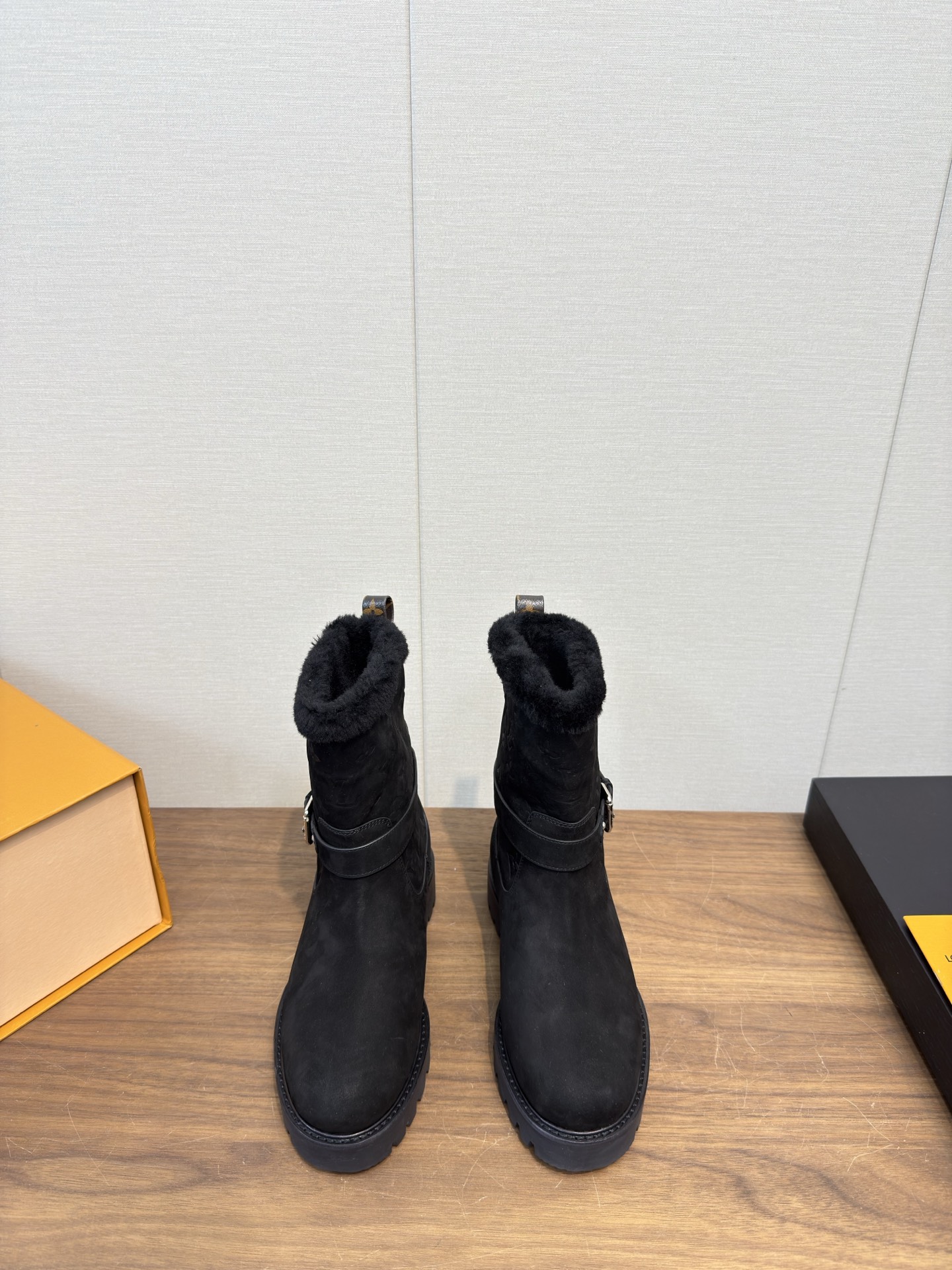 Louis Vuitton LV 루이비통 부츠 신발