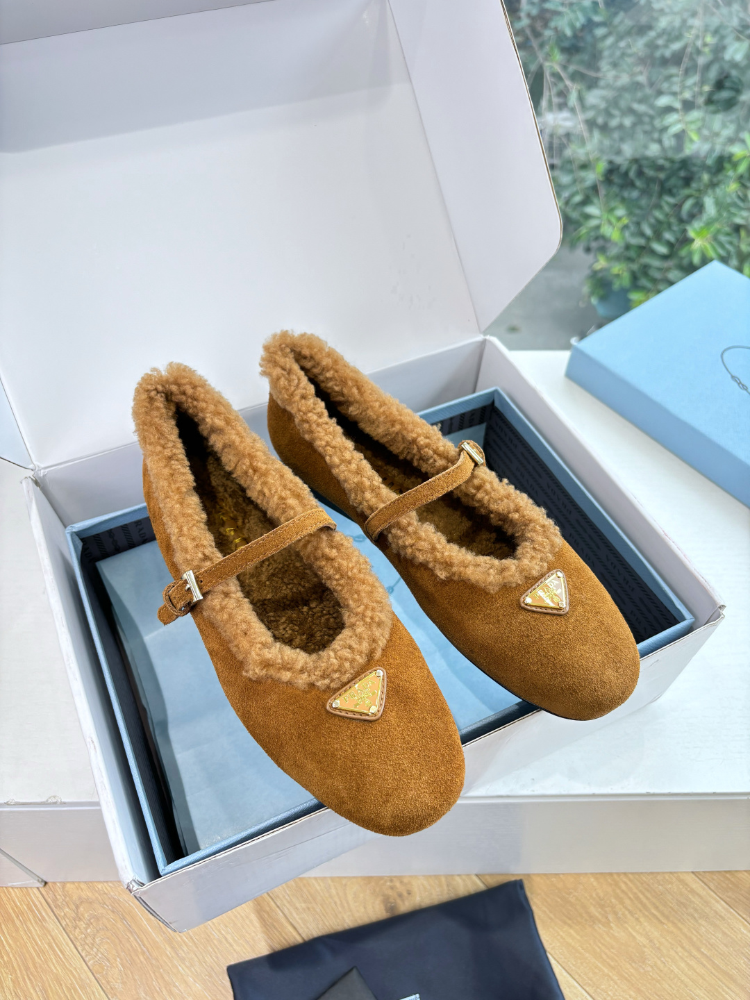 Prada 프라다 여성용 메리제인 로퍼 신발