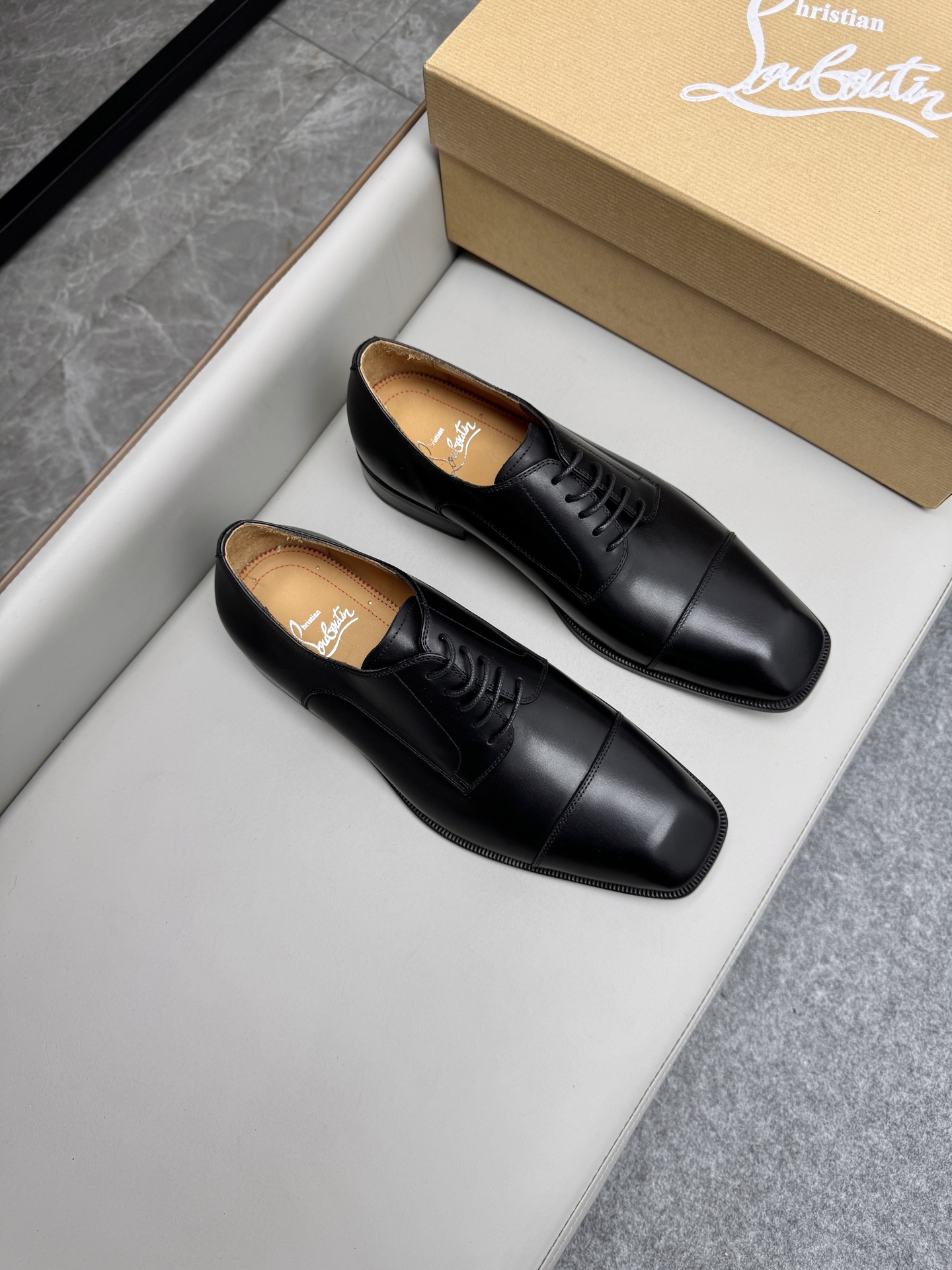 Christian Louboutin 크리스찬 루부탱 남성 정장 구두 신발