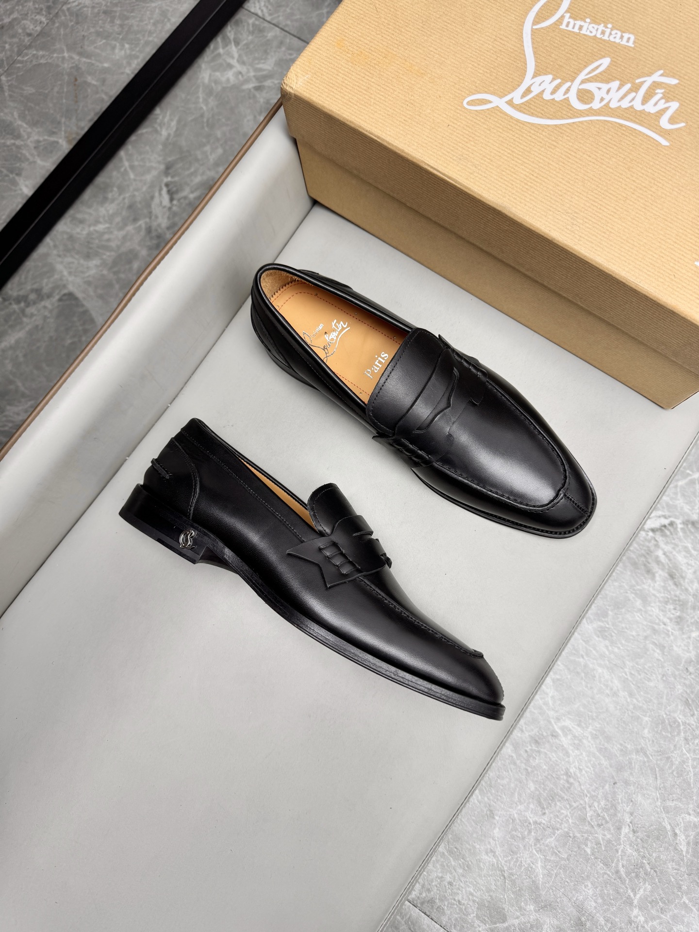 Christian Louboutin(CL) 크리스찬 루부탱 남성 구두 신발