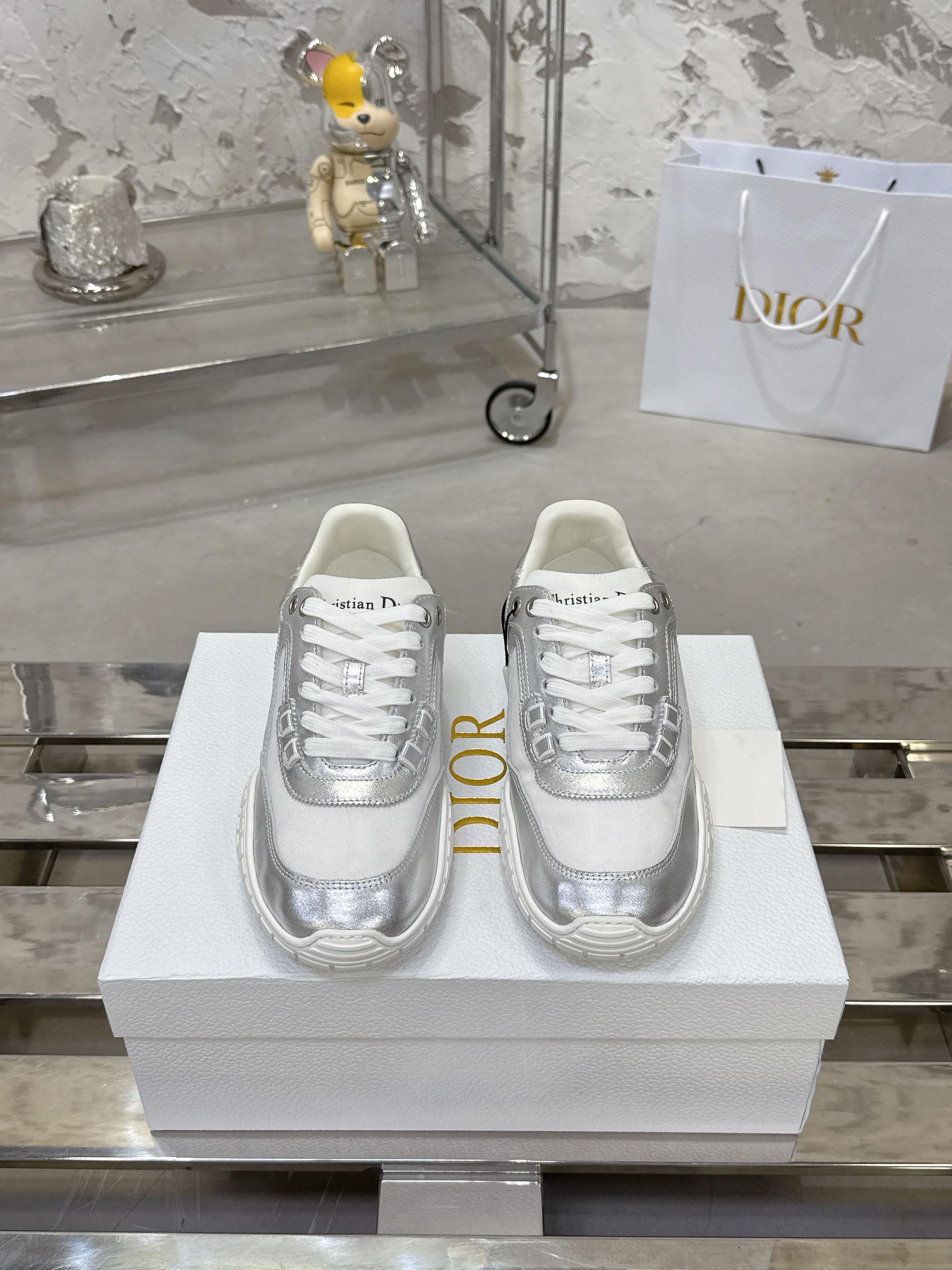 Dior Tech CD 디올 스니커즈 신발