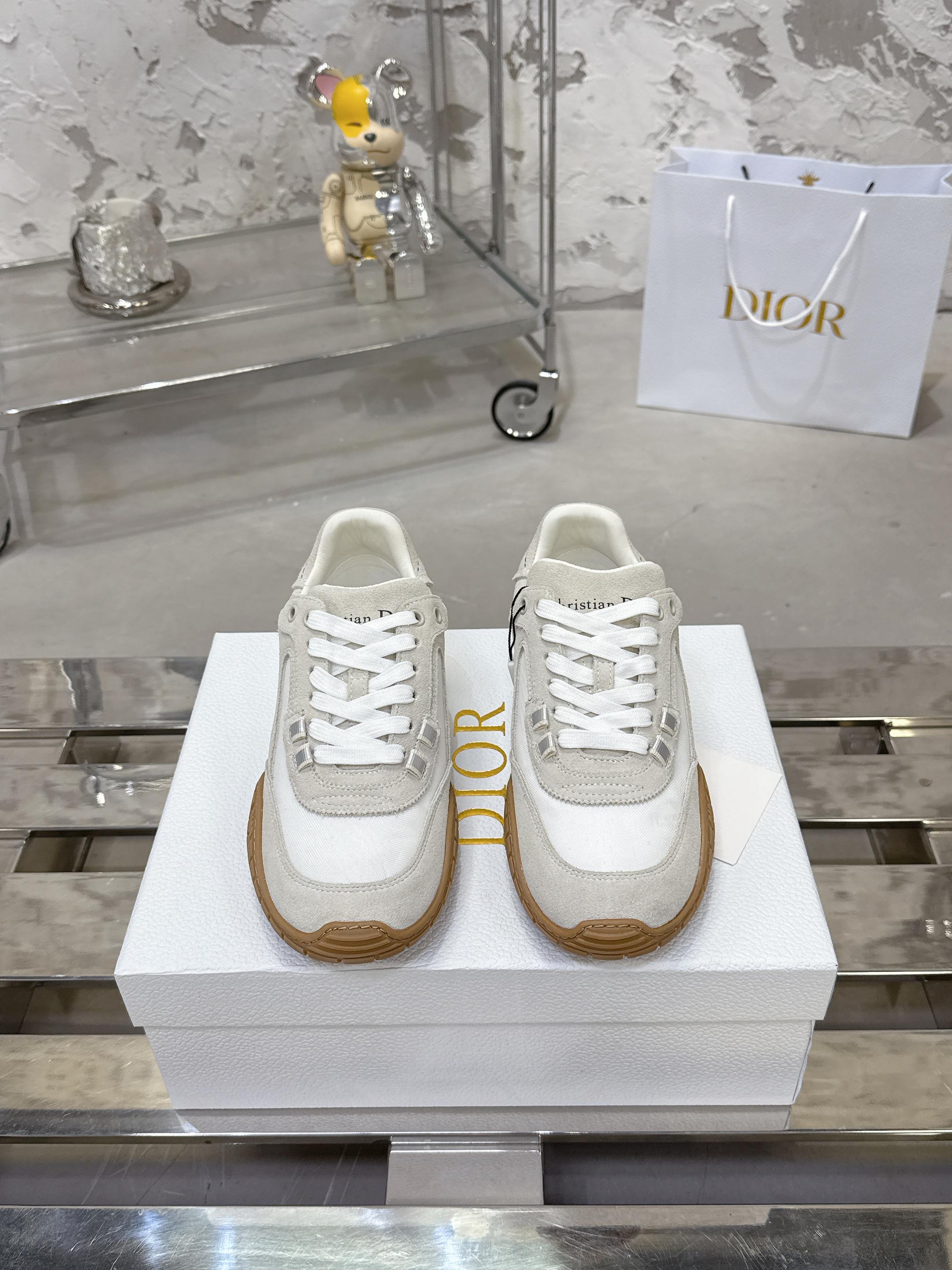 Dior Tech CD 디올 스니커즈 신발