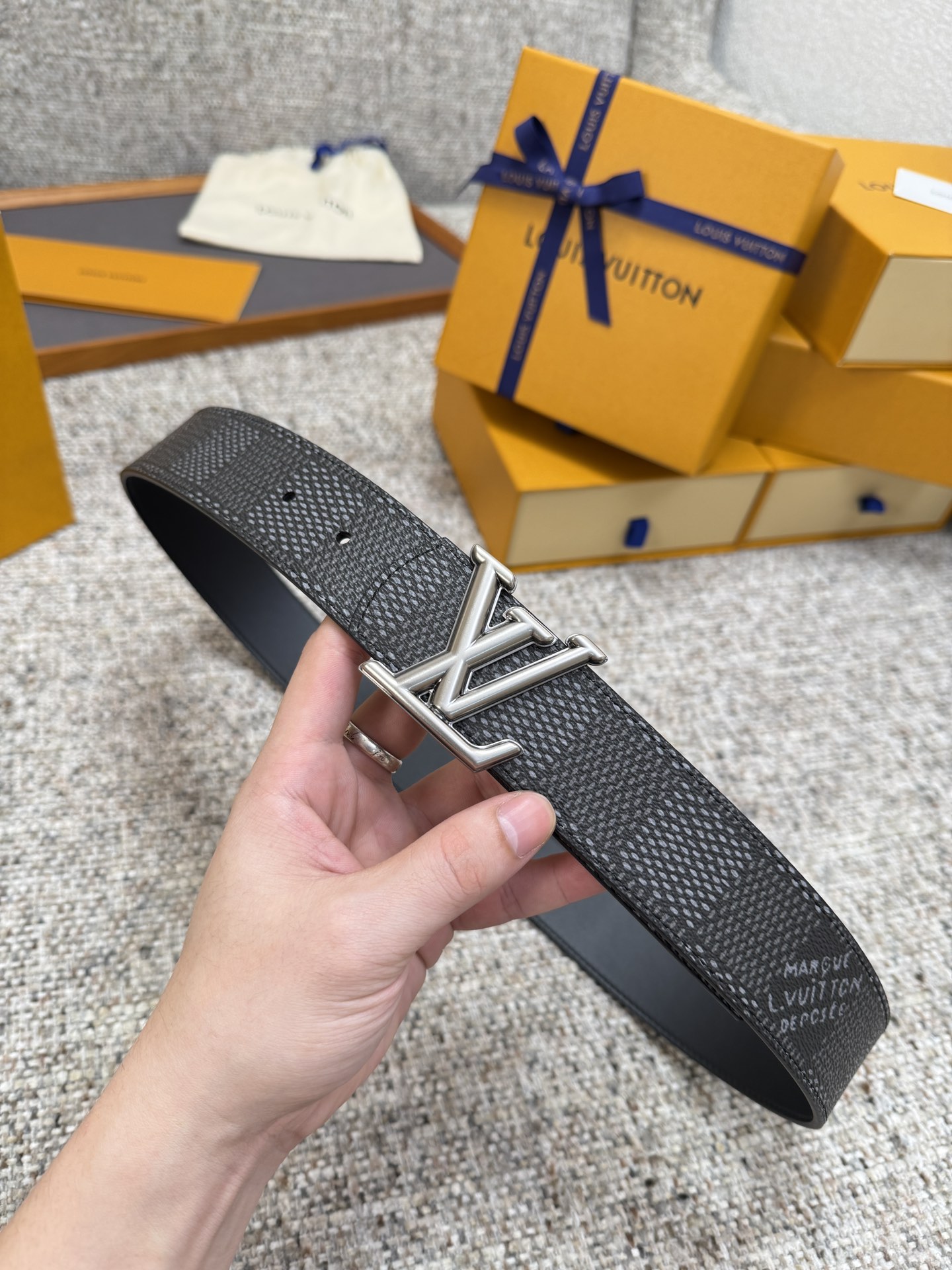 LV Dimension 루이비통 양면 벨트