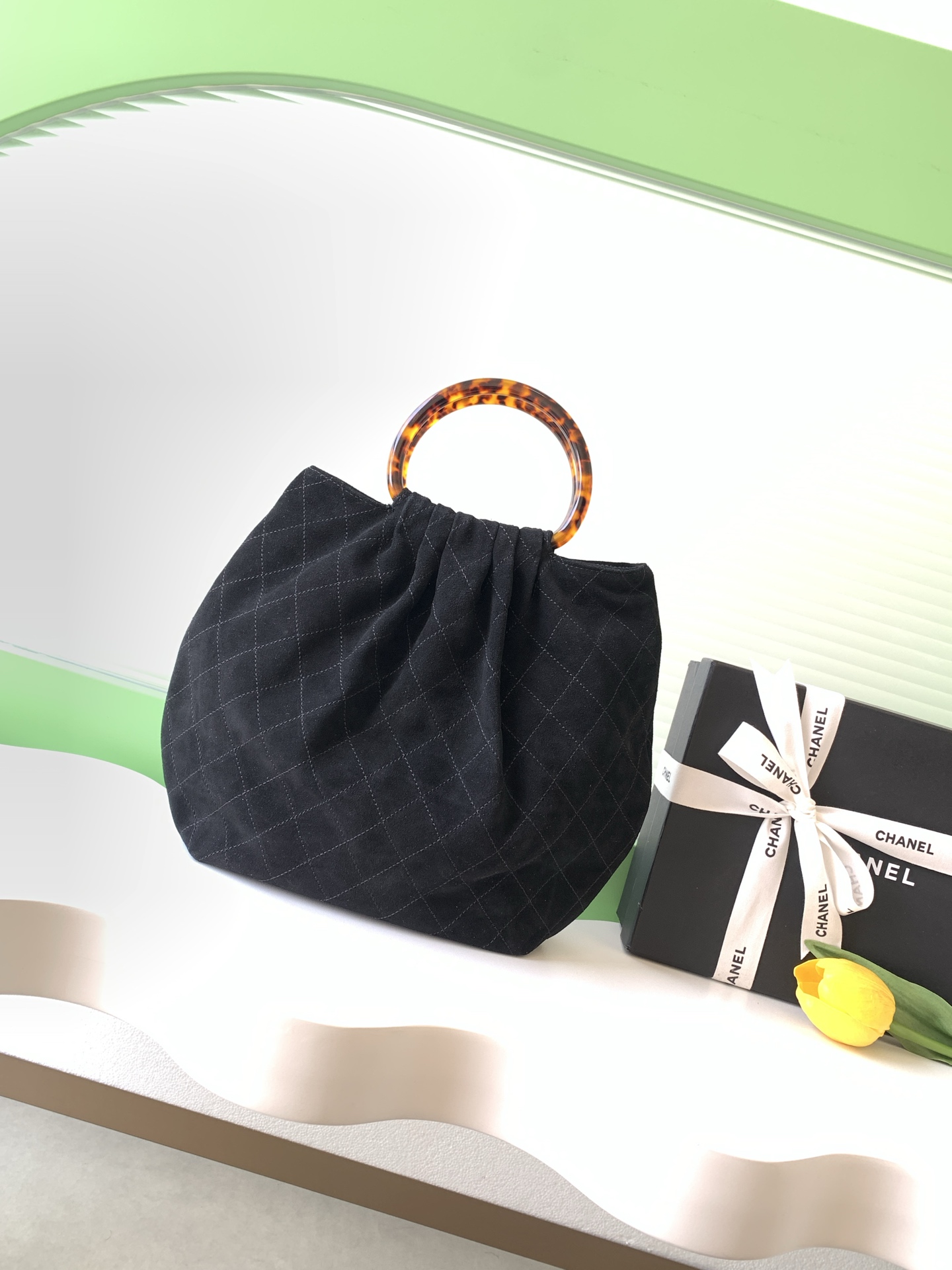 Chanel 샤넬 26C 크루즈 스웨이드 토트백 가방 라지