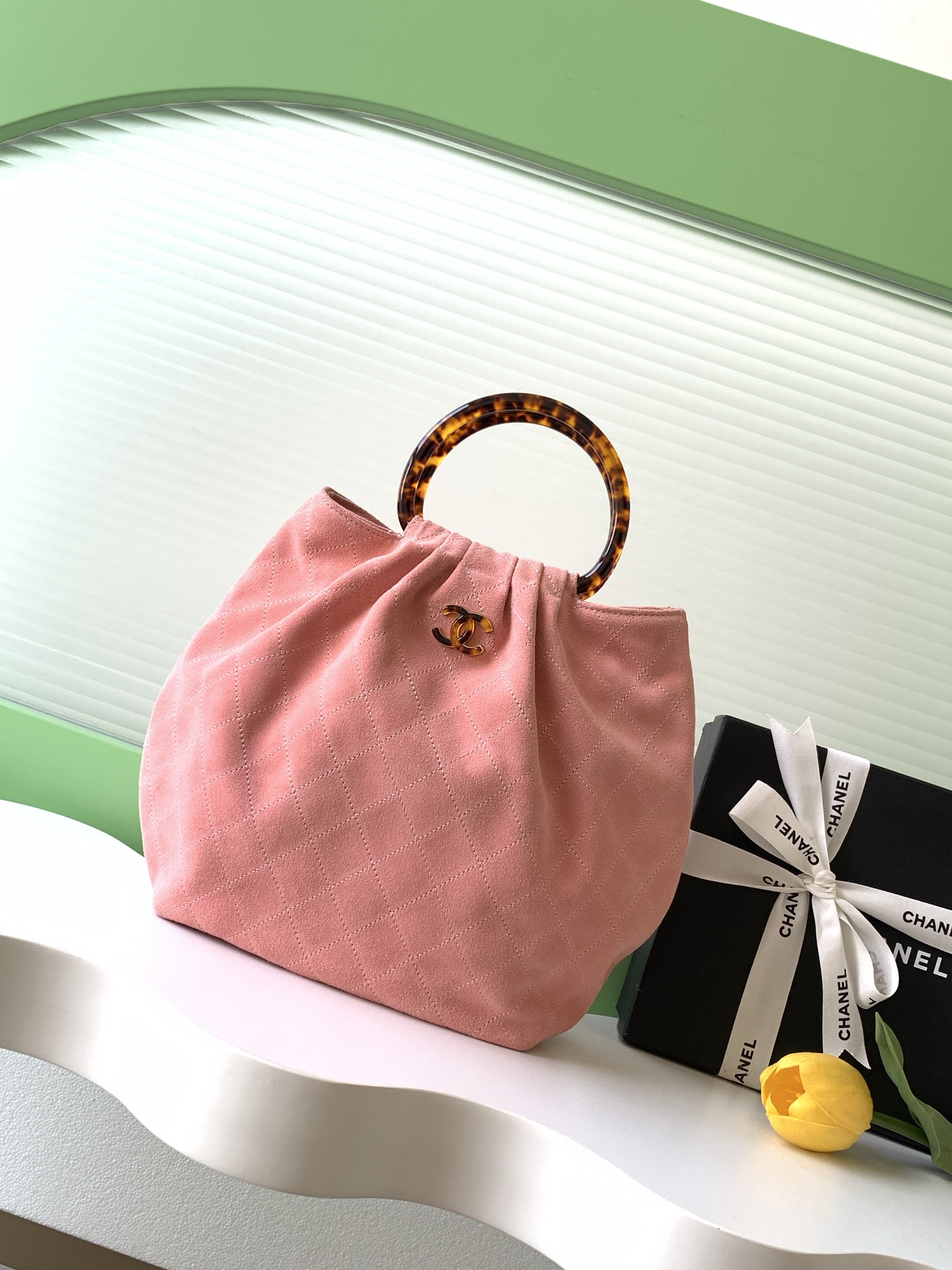 Chanel 샤넬 26C 크루즈 스웨이드 토트백 가방 라지