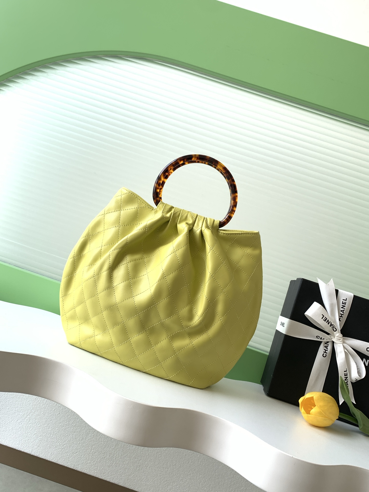 Chanel 샤넬 26C 크루즈 스웨이드 토트백 가방 라지